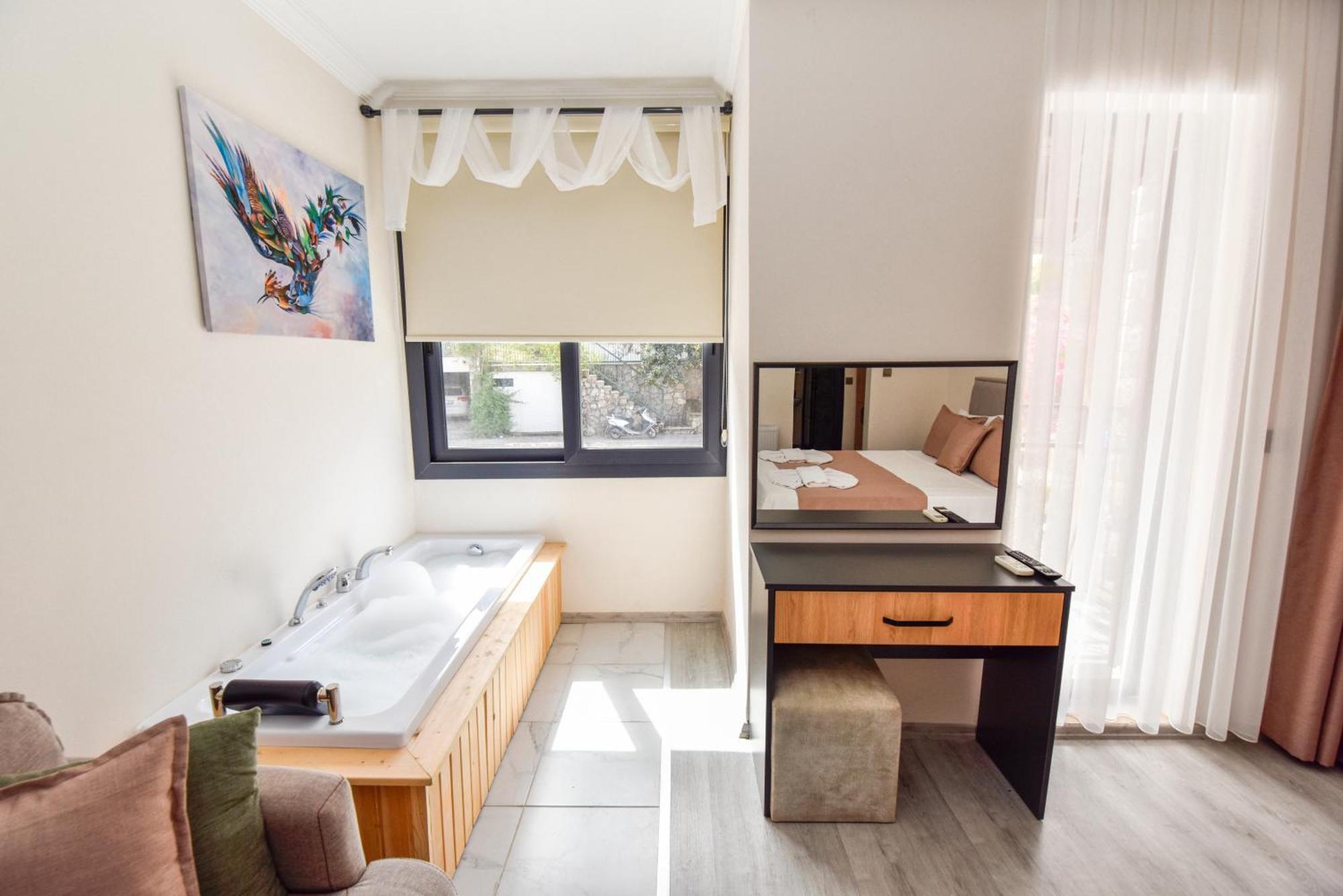 Mykonut Boutique Suites Fethiye Kültér fotó